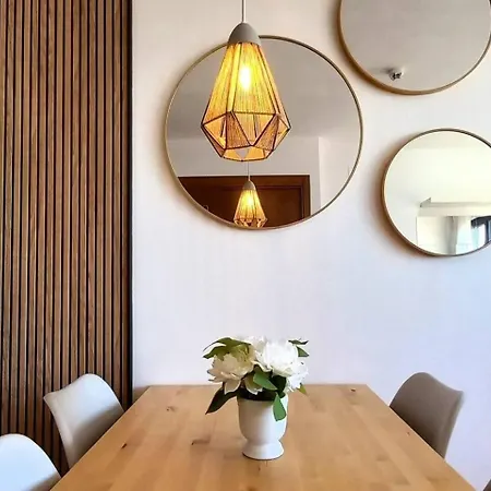 Nevada Glow Parking Gratuito